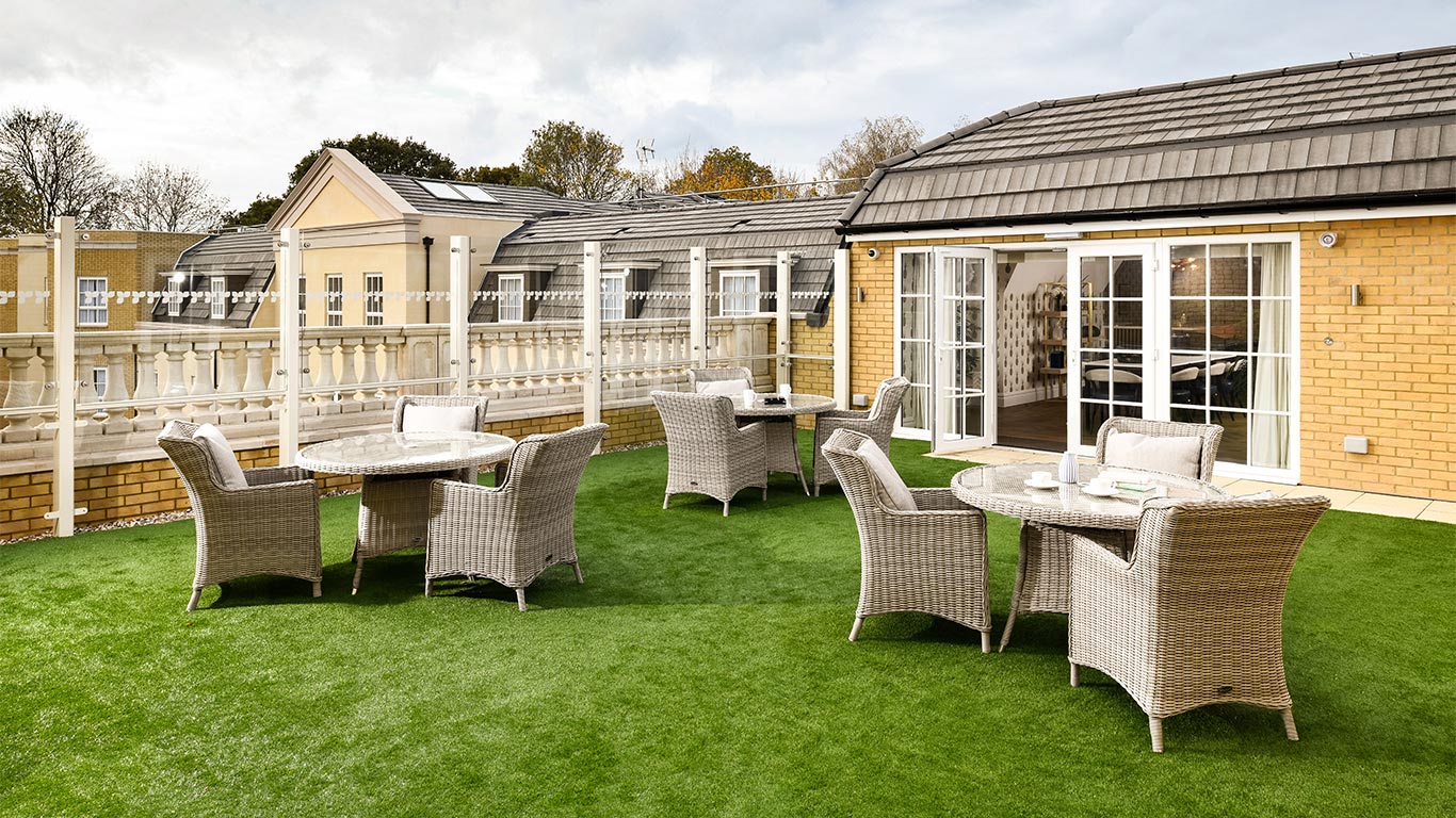 Enabling Outdoor Spaces in Elderly Residential and Dementia Care